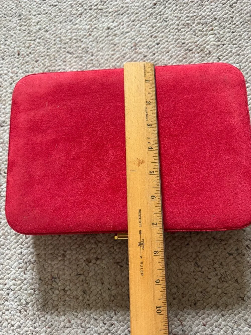 Red Suedelike Covered Jewelry Box 10